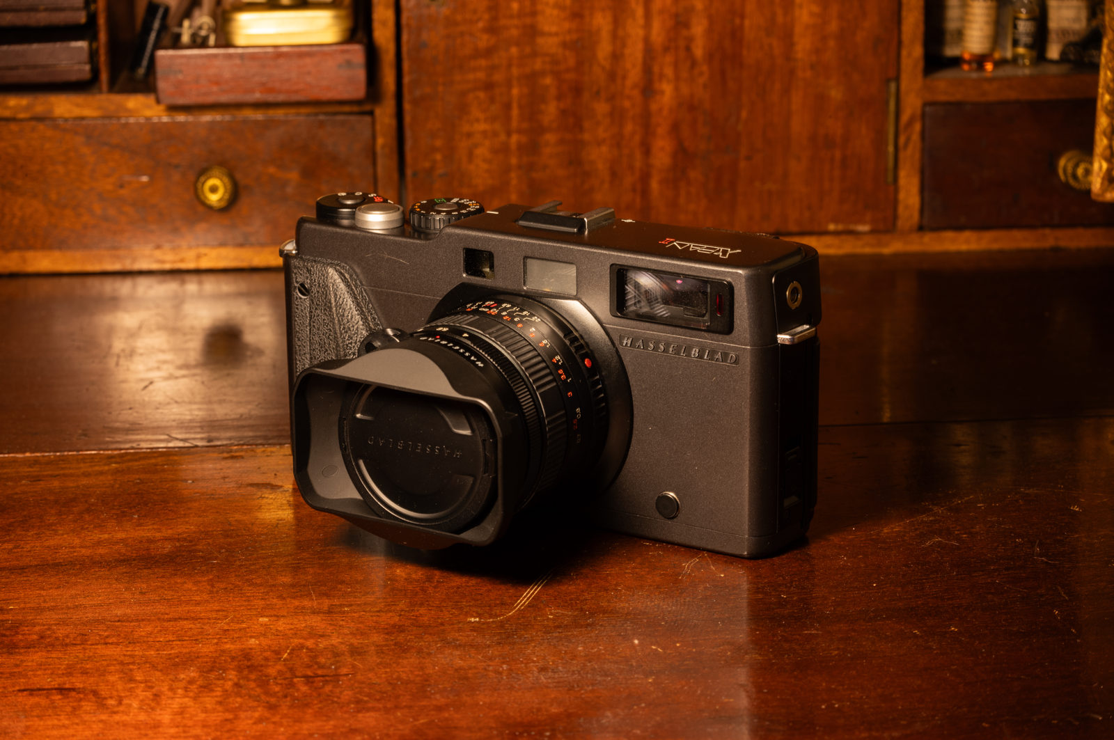 Hasselblad Xpan ii 35mm rangefinder camera