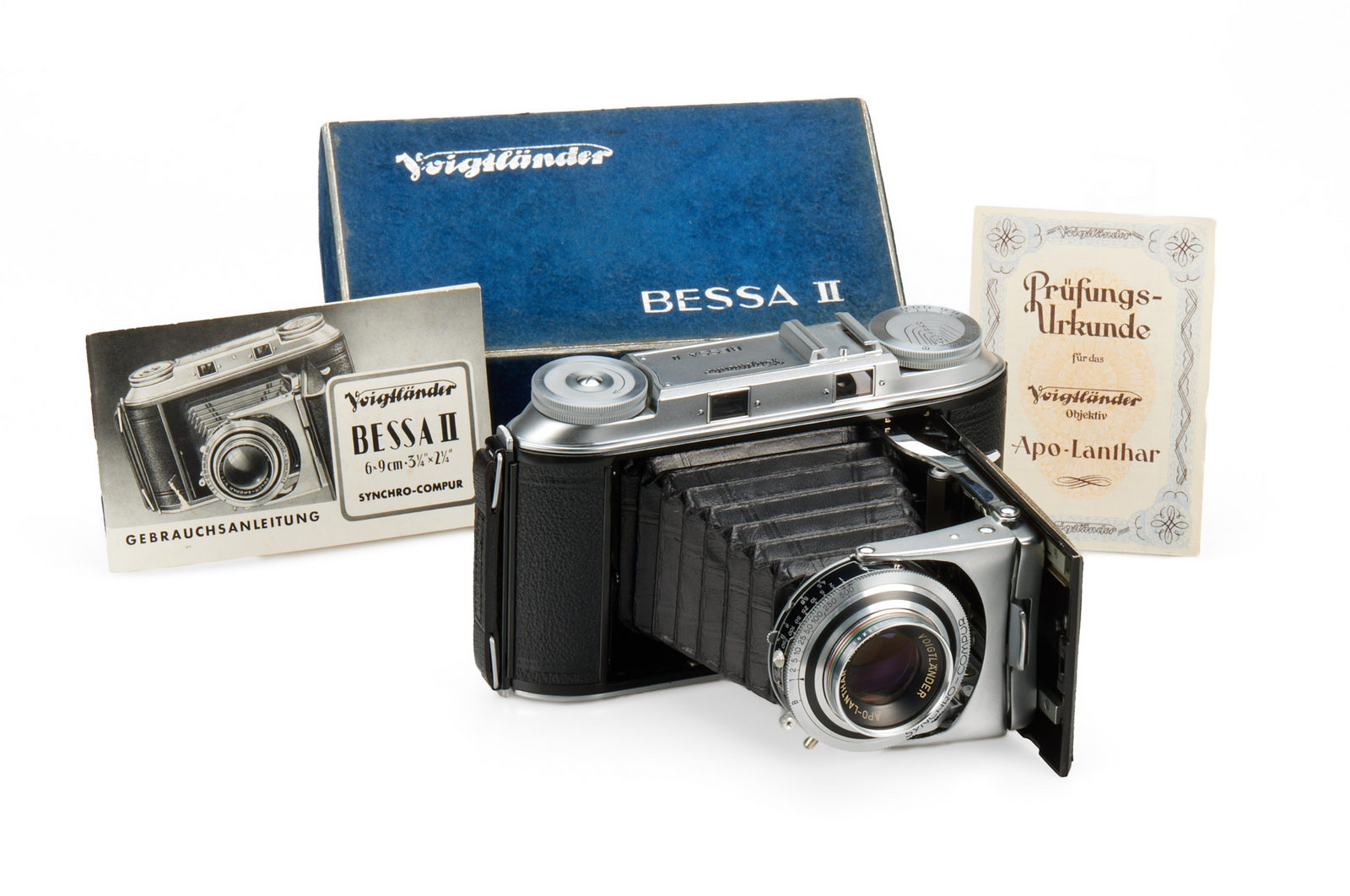 A Voigtländer Bessa II with Apo-Lanthar