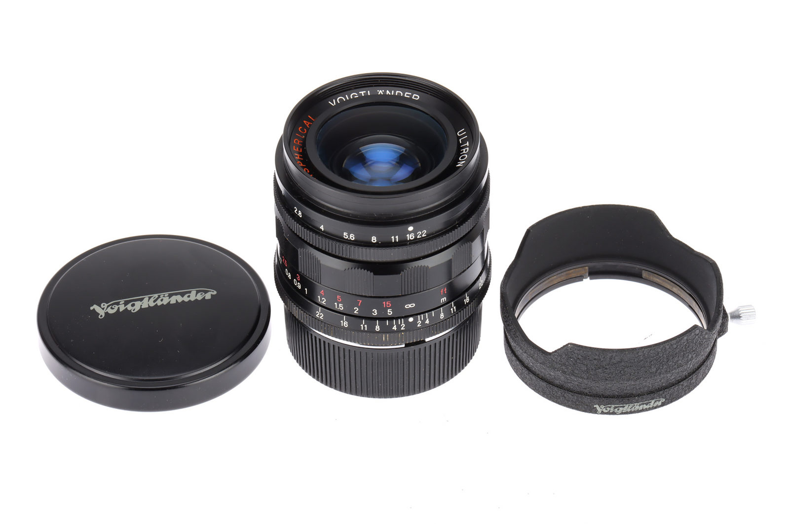 Voigtlander Ultron Aspherical f/1.9 28mm Lens